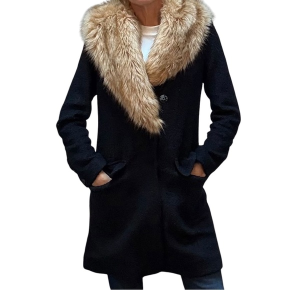 Belle Badgley Mischka Navy Blue Coat withh Faux Fur Size 2 - Picture 1 of 5